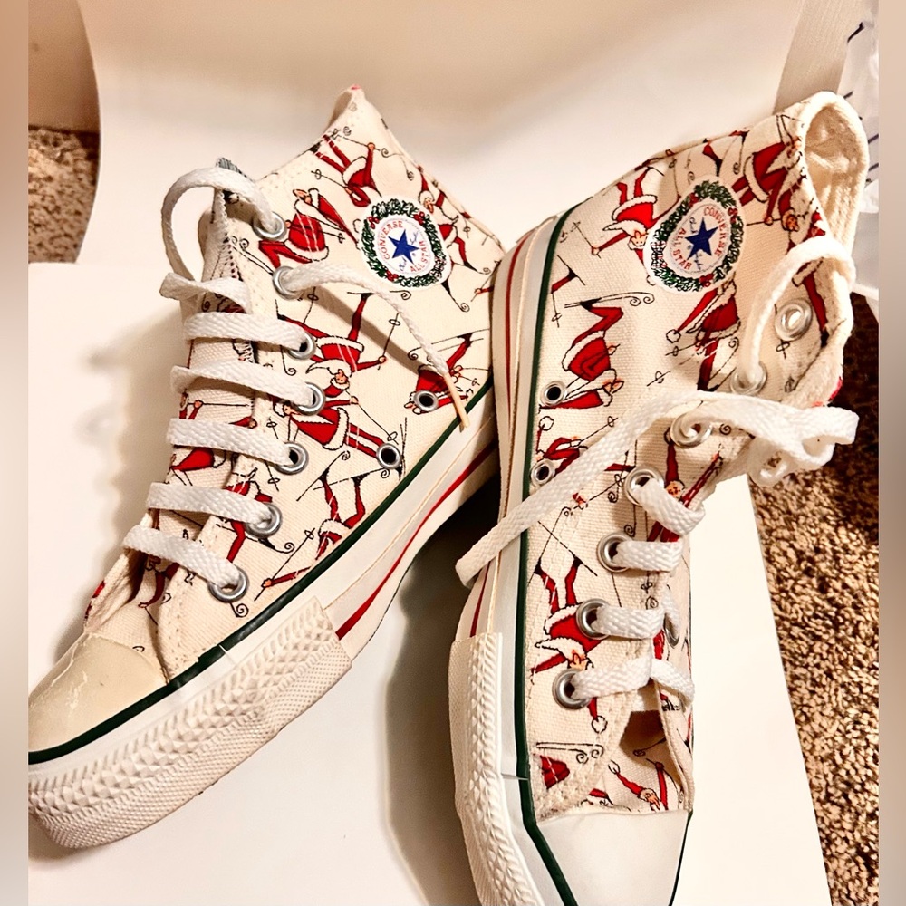 Vintage Converse Santa Skiing Christmas Shoes:Y 3 Men’s 3 Women’s 6 Holiday Rare